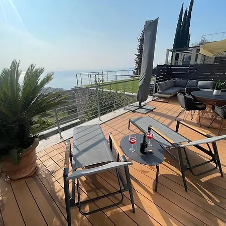 Deluxe Sky Terrasse Design 180°lake View Toscolano Maderno